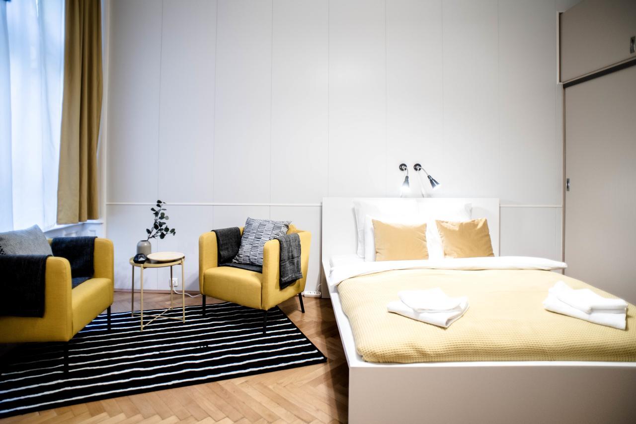 Garden Trees Apartment Будапеща Екстериор снимка